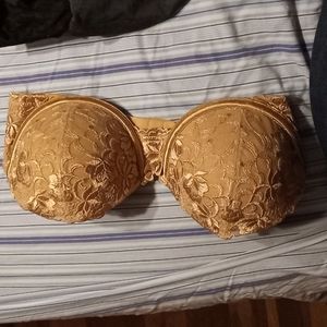 Strapless bra